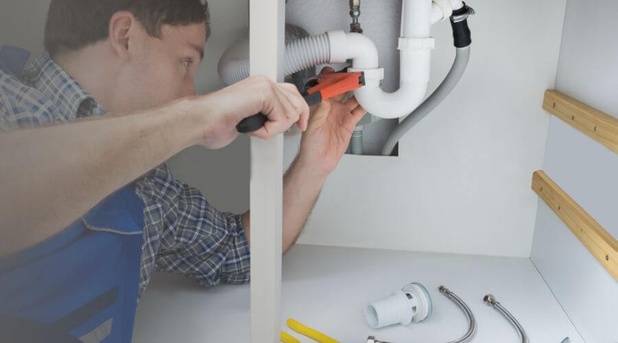 Professional emergency plumbing in Armington, IL